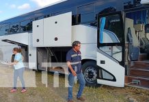 ¡Medidas justas! Retiran bus en Bluefields por uso indebido y cancelan concesión Foto: Retiran bus en Bluefields por mal uso con la carga / TN8