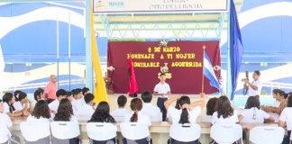 Foto: Homenaje a las mujeres docentes de Nicaragua / TN8