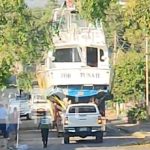 Ver para creer: Yate genera pequeño caos en Ciudad Sandino y alrededores Foto: El yate de la discordia en Ciudad Sandino / TN8