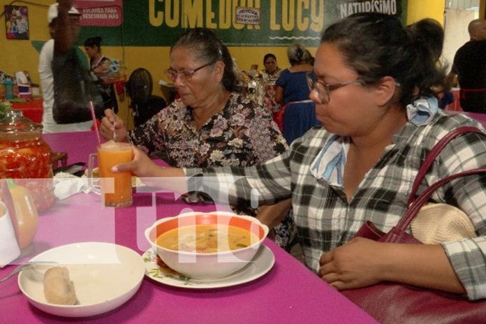 1 Foto: Comidas de Cuaresma en los comedores populares del mercado Roberto Huembes/TN8