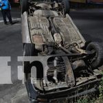 Foto: Irresponsables conductores: Abandonan vehículos tras provocar accidentes en Managua/TN8