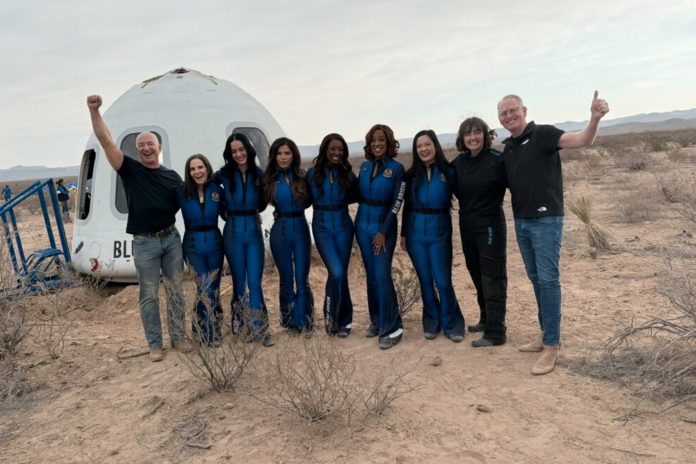 1 Foto:Primer vuelo espacial con tripulación totalmente femenina/Cortesía