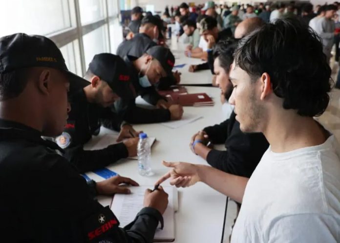 Foto: Llega nuevo bloque de connacionales a Venezuela /cortesía