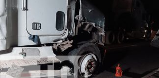 Foto: Fuerte accidente en la Carretera Panamericana Norte deja a conductor prensado/TN8
