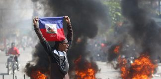 Foto: Ataque de bandas armadas a una cárcel de Haití /Cortesía