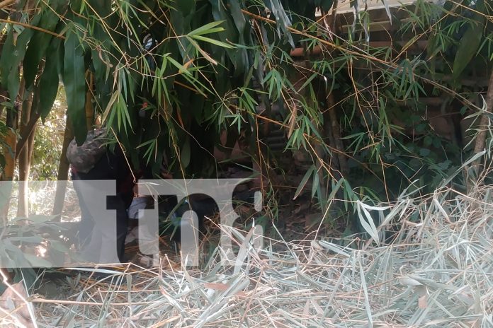 2 Foto: Camioneta vuelca y deja un joven muerto en la carretera Matagalpa-La Dalia/TN8