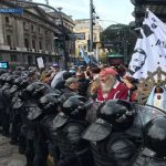 Milei reprime otra vez a jubilados que protestaban por sus derechos Foto: Milei ordena represión de protestas /cortesía