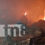 Foto: Incendio arrasa con una vivienda en Managua/TN8