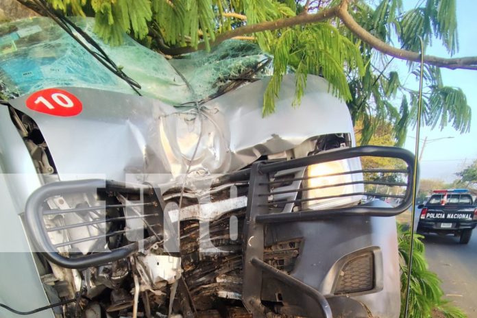 Foto: Accidente en la carretera Masaya-Managua /TN8 Foto: Accidente en la carretera Masaya-Managua /TN8