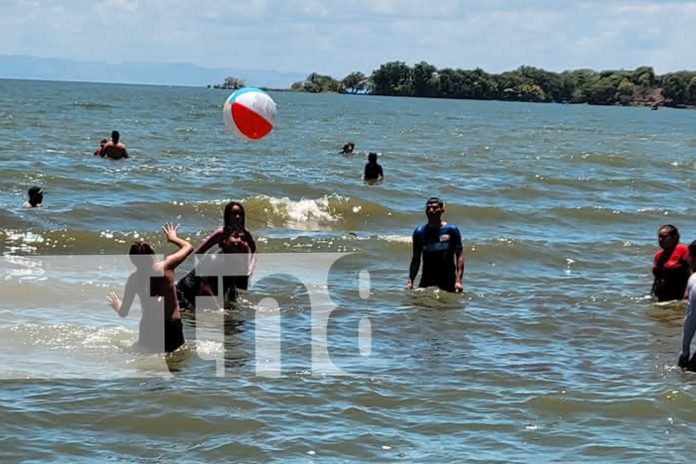 Foto: : Turistas enamorados del encanto colonial de Granada/TN8 Foto: : Turistas enamorados del encanto colonial de Granada/TN8