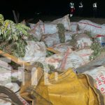 Foto: Un fallecido y cuatro lesionados tras vuelco de camión en villa Sandino, Chontales/TN8