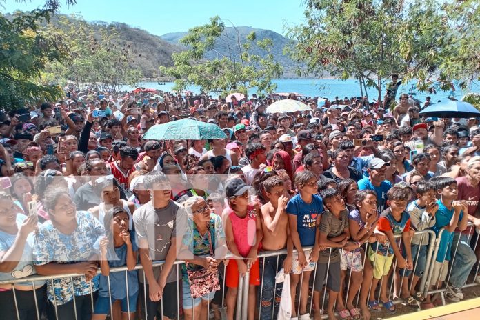 Foto: Diversión, música y premios en la playa de Xiloá/TN8