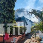 ¡40 años en cenizas! Familia pierde su casa tras voraz incendio en Managua Foto: Incendio en residencial, Los Arcos, distrito 2 de Managua/TN8