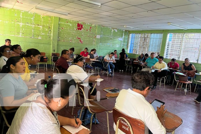 Foto: Maestros apuestan por una enseñanza más efectiva /TN8 Foto: Maestros apuestan por una enseñanza más efectiva /TN8