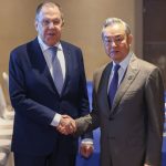 Lavrov y Wang Yi se reúnen en Brasil y celebran avances sin precedentes Foto: Lavrov se reúne con el canciller chino Wang Yi en Brasil /Cortesía