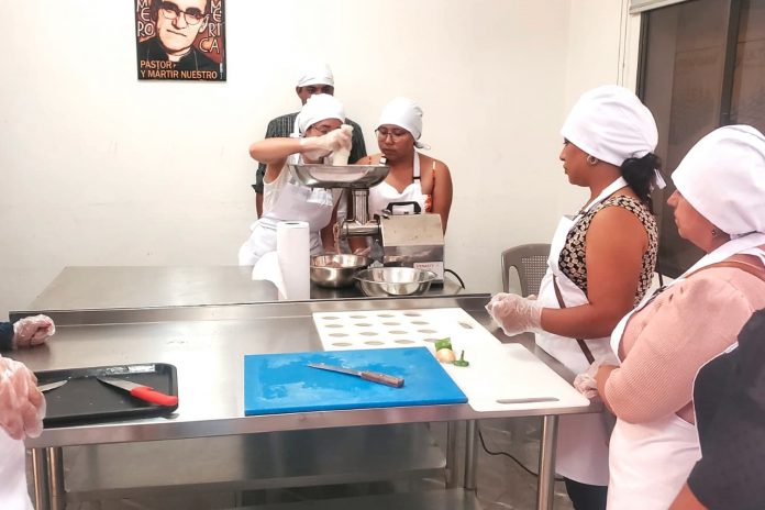 Foto: INPESCA enseña a emprender con sabor y sostenibilidad/Cortesía Foto: INPESCA enseña a emprender con sabor y sostenibilidad/Cortesía