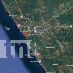 Vacaciones terminan en dolor: Mar arrastra a familia en playa El Tránsito Foto: Familia es arrastrada por oleaje en playa El Tránsito /TN8