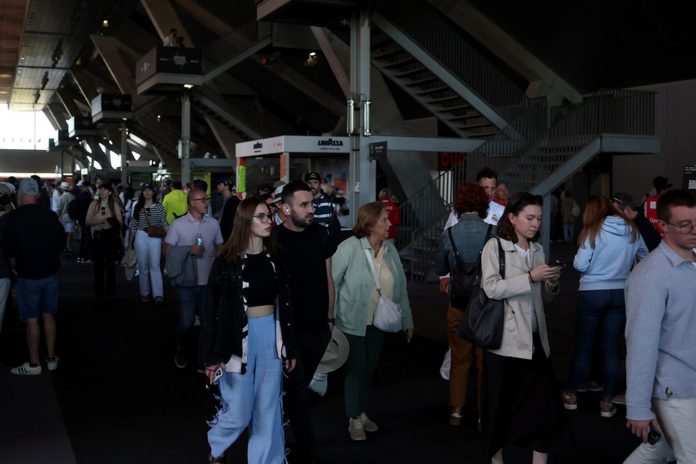 Foto: Caos por apagón total en media Europa /Cortesía Foto: Caos por apagón total en media Europa /Cortesía