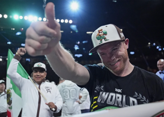 Canelo piensa en su nueva alimentación para enfrentar a Arabia