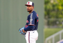 Carlos Rodríguez firme en sus aspiraciones de volver a MLB Carlos Rodríguez toca la puerta de MLB