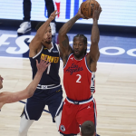 Leonard y Clippers empatan la serie