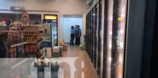Foto: Aparece muerto en baños de gasolinera en León /TN8