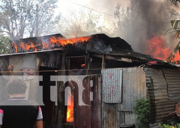 Foto: Incendio en una vivienda de Boaco / TN8