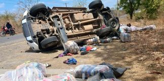 Foto: Vuelco de camión en una zona de Tipitapa, Managua / TN8