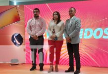 Foto: Claro anuncia sus promociones por mamá y papá