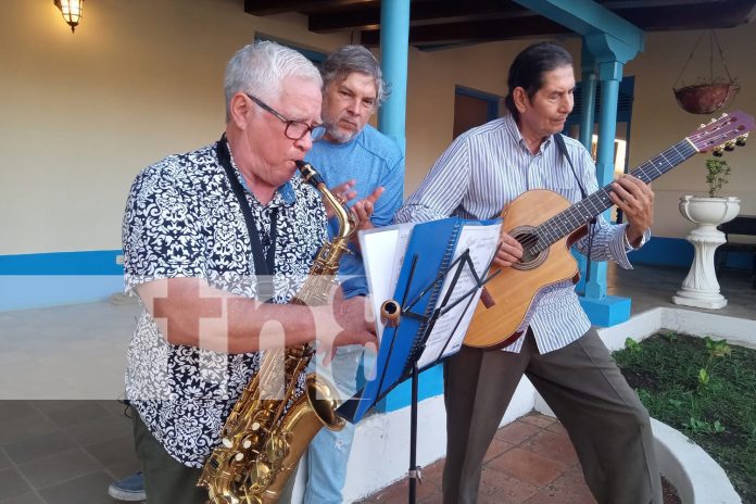 Foto: Cuarteto Spes llevan esperanza musical al Paseo Xolotlán /TN8 Foto: Cuarteto Spes llevan esperanza musical al Paseo Xolotlán /TN8