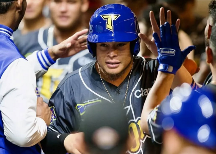 Elian Miranda tiene la triple corona en el Pomares