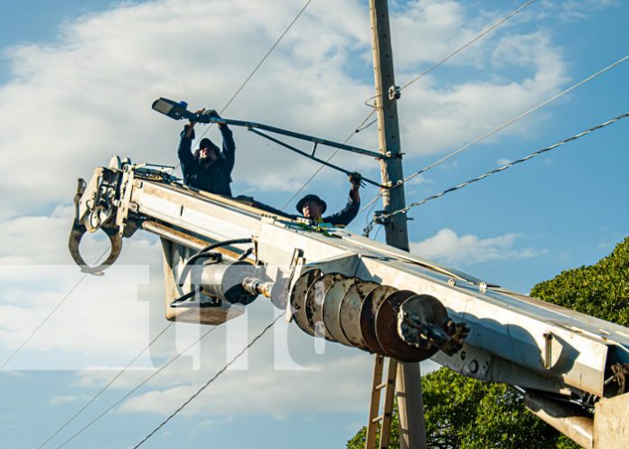 Foto: Luminarias para el Centro Turístico de Granada / TN8