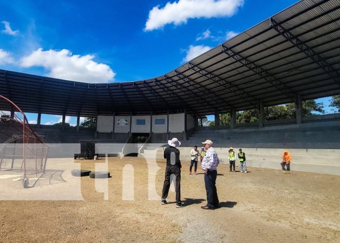 Foto: Remodelación del estadio de Nandaime / TN8 Foto: Remodelación del estadio de Nandaime / TN8