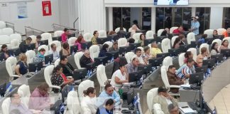 Foto: Homenaje desde la Asamblea Nacional de Nicaragua para Miguel Larreynaga y Luis Alfonso Velásquez / TN8