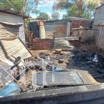 Humilde familia queda a la intemperie al quemarse su vivienda en Tipitapa Foto: Incendio arrasa con una vivienda en un barrio de Tipitapa, municipio de Managua / TN8