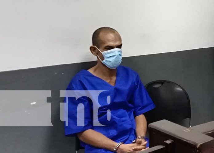 Foto: A juicio por portar marihuana y cocaína en una moto por Carretera a Masaya, Managua / TN8 Foto: A juicio por portar marihuana y cocaína en una moto por Carretera a Masaya, Managua / TN8