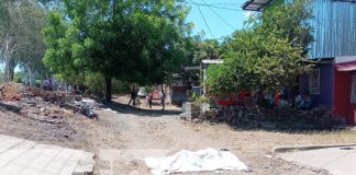 Foto: Investigan muerte de sujeto, aparentemente un mariachi, en un barrio de Managua / TN8