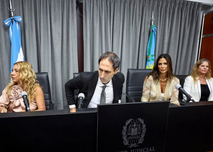 Foto: Cae el juicio por el caso Maradona /cortesía Foto: Cae el juicio por el caso Maradona /cortesía