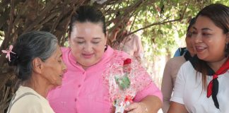 Foto: Brenda Rocha y Juventud Sandinista visitan a madres que forjaron la historia/Cortesía