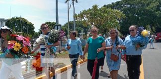 Foto: Cementerios de Managua se llenan en honor a mamá / TN8