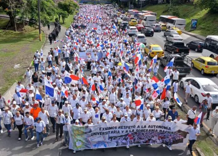 Foto: Universidad de Panamá se levanta  /cortesía Foto: Universidad de Panamá se levanta /cortesía
