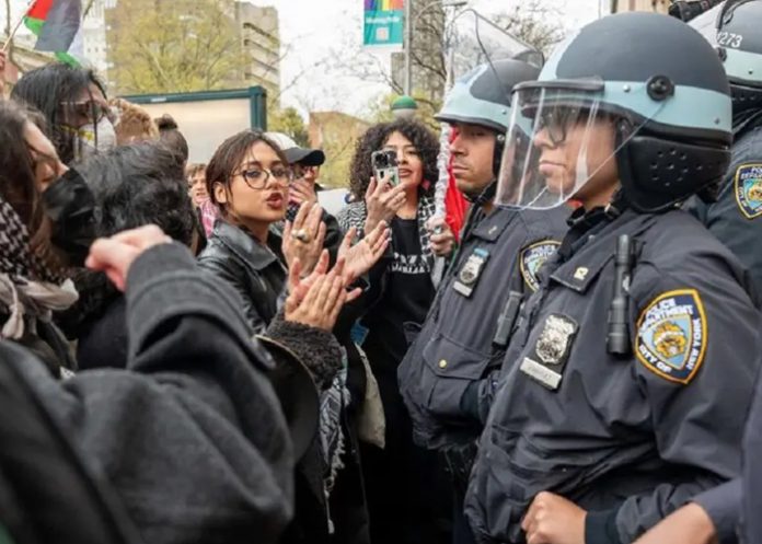 Foto: Estados Unidos reprime manifestación /cortesía Foto: Estados Unidos reprime manifestación /cortesía