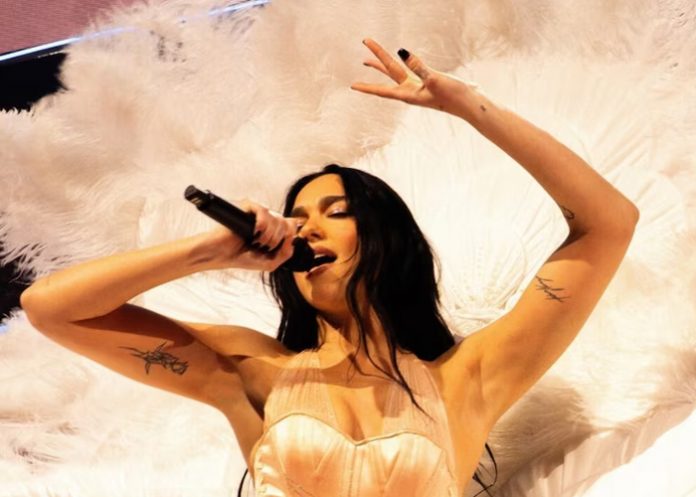 Foto: Dua Lipa enciende las redes /cortesía Foto: Dua Lipa enciende las redes /cortesía