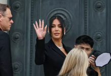 Foto: Kim Kardashian frente a sus asaltantes /cortesía