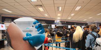 Foto: Ecuador anunció la exigencia del certificado de vacunación internacional/Cortesía