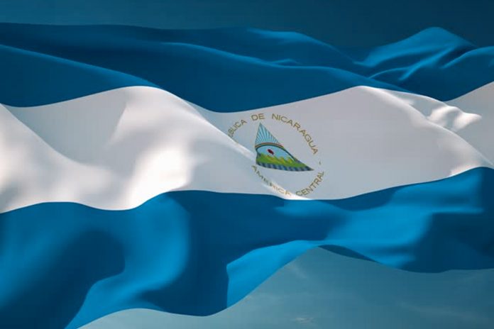 1 Foto: bandera de Nicaragua / Cortesía