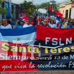 Pueblo de Carazo celebra el 46 aniversario de su liberación Foto: Santa Teresa honra a sus héroes revolucionarios/TN8