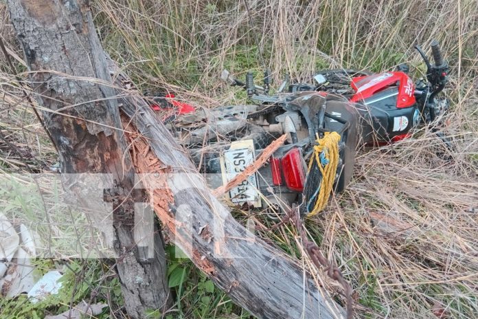 Foto: ¿Conducían ebrios? Dos heridos en accidente en San Fernando / TN8