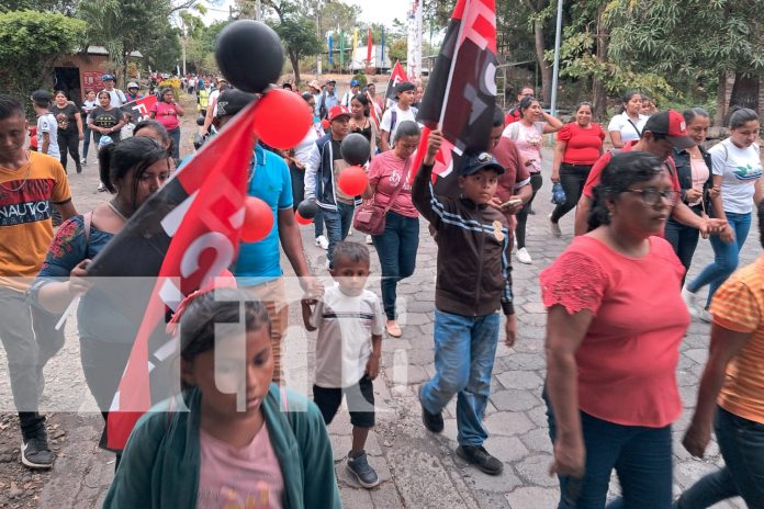 1 Foto: Caminatas llenan de orgullo y patriotismo los departamentos de Nicaragua/TN8