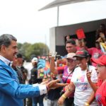 Presidente Maduro firma decretos para fortalecer las comunas en Venezuela Foto: Presidente Maduro firma decretos para fortalecer las comunas en Venezuela / Cortesía